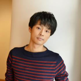 濱 健人